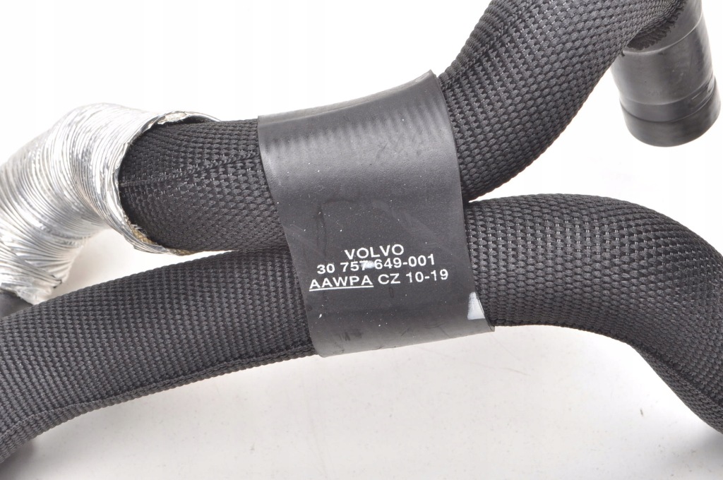 фото №5, Volvo v60 xc60 xc70 ii v70 iii 2.4 d5 205km труба шланг wody 30757649