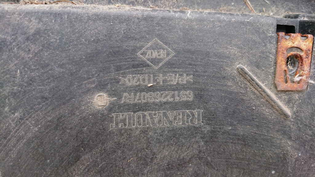 фото №8, Renault twingo 3 iii 14- капот кришка двигуна