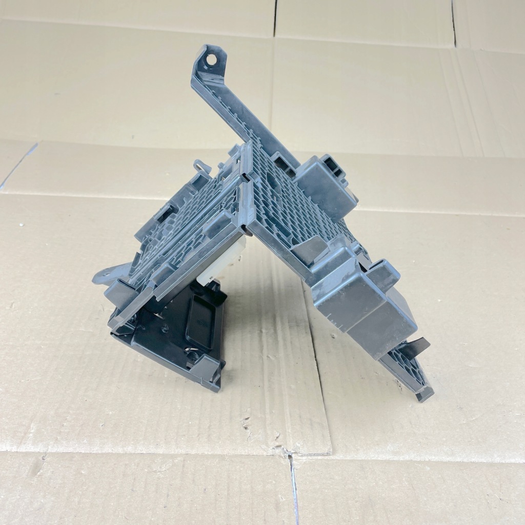 фото №8, Пластик защита кронштейн каркас mercedes w447 v klasa a4475453400