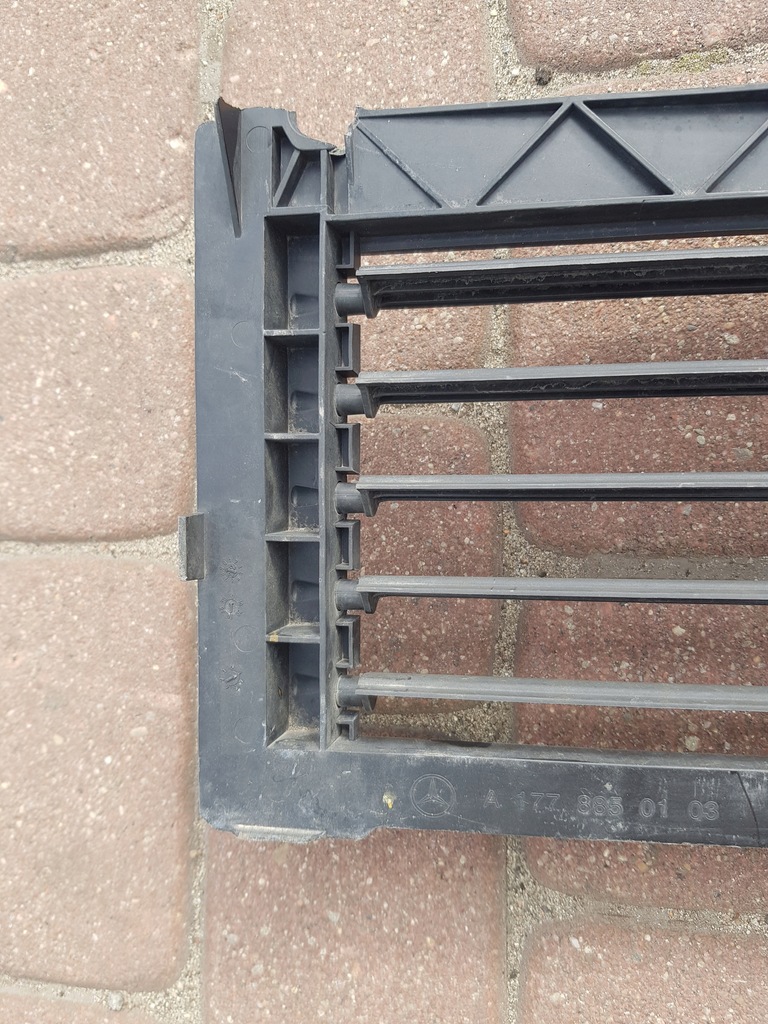 фото №9, Mercedes a klasa w177 amg воздуховод воздуха жалюзи