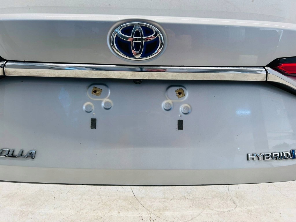 фото №6, Corolla e21 sedan крышка багажника крышка багажника задняя full led 1f7