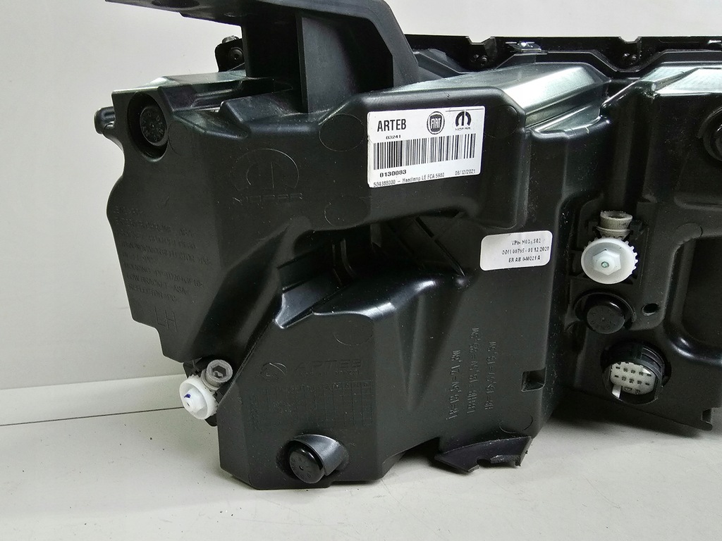 фото №9, Лампа перед передняя левая jeep commander 2 ii full led 534888000 europa