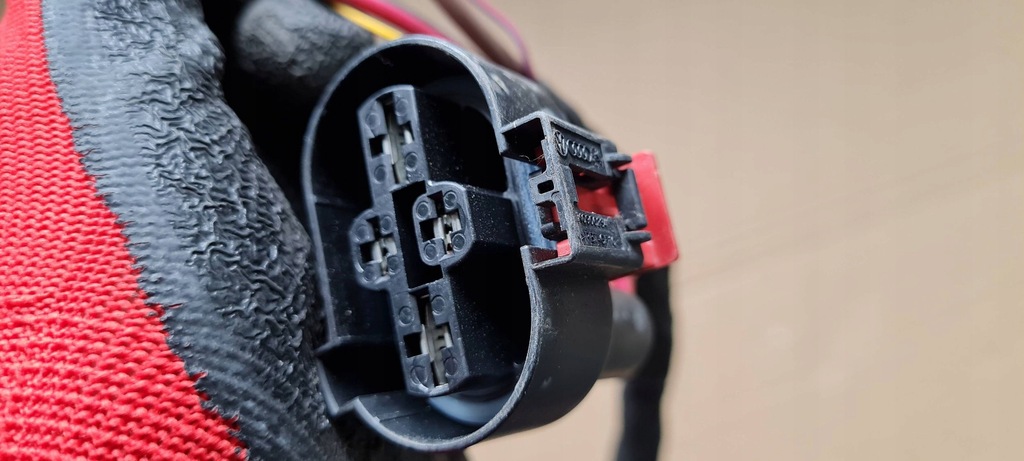 фото №8, Rs5 8w lift s5 a5 штекер разъёмы вентиляторов 1k0906234b 1k0906234c a4 b9