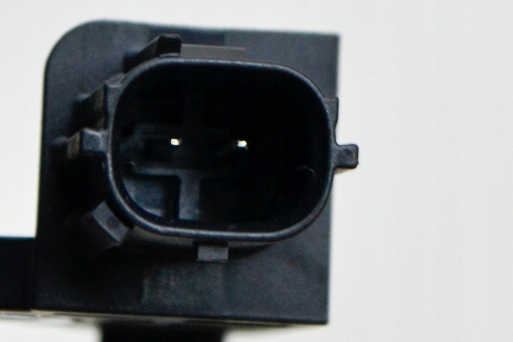 фото №5, Renault kadjar 1.5 dci 110 датчик удара w правое передние дверь 98830-3