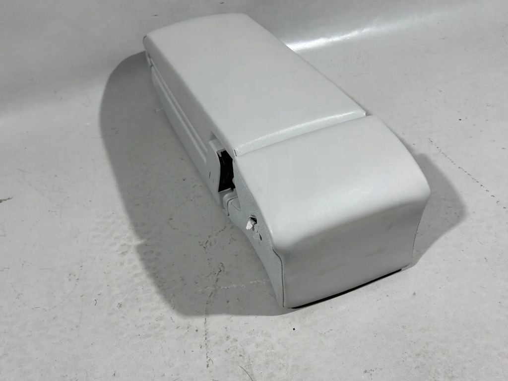 фото №8, Подлокотник porsche panamera 971 971885385b 2.9l бензиновый 324kw 2018