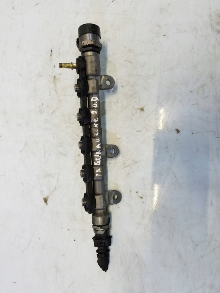 фото №1, Молдинг впрыскная renault laguna iii coupe 2.0 dci h8200610770