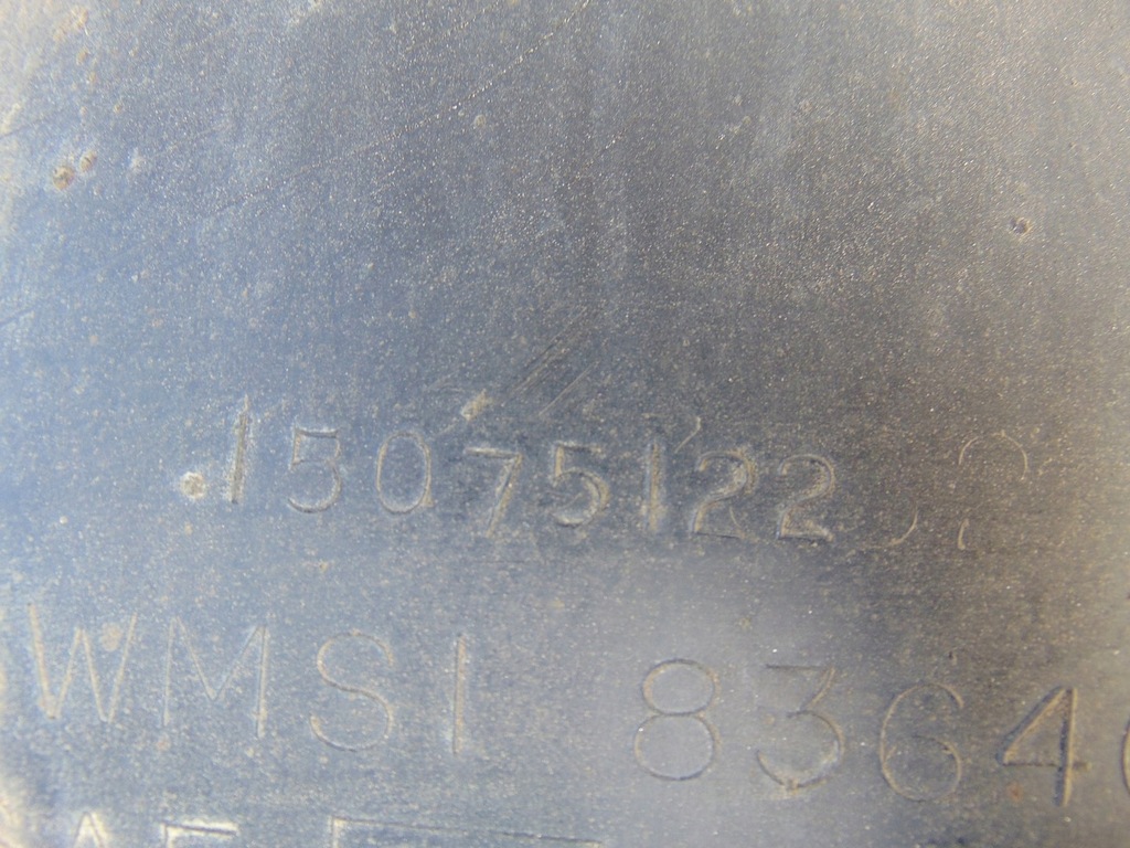 фото №12, Подкрылок правый перед chevrolet tahoe 2000 2006