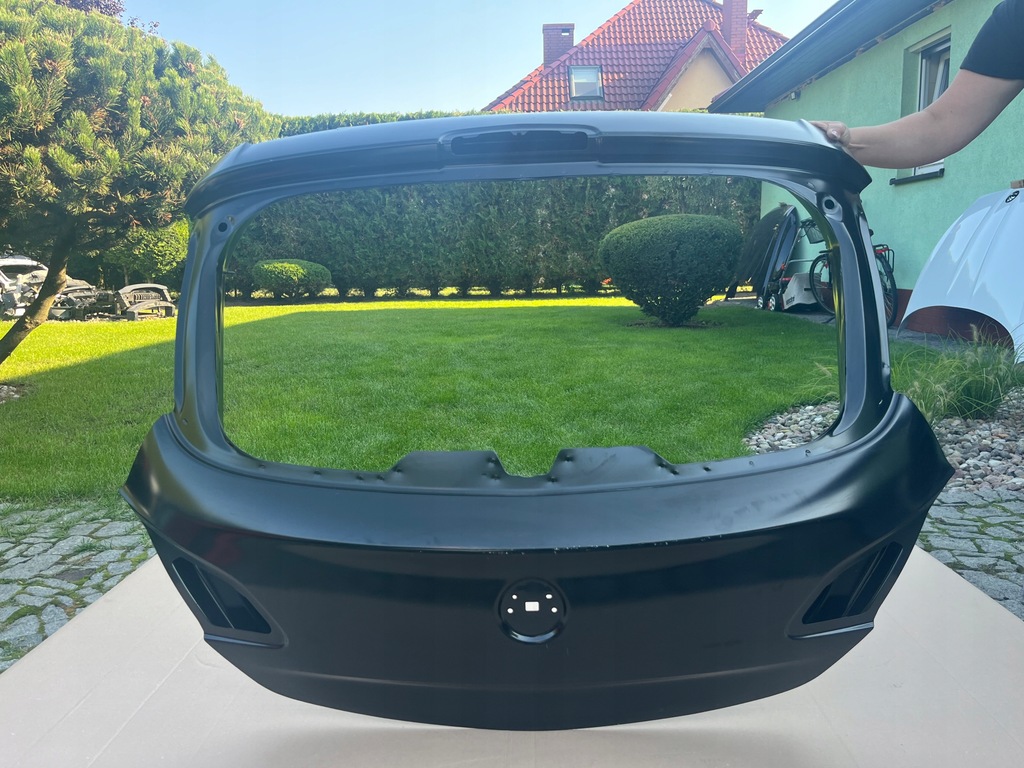 фото №1, Кришка багажника задня opel corsa e 3d 2014 - 2019 .