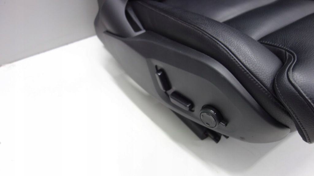 фото №10, Volvo xc90 сидіння сидіння заднє сидіння обшивки шкіра 7осіб