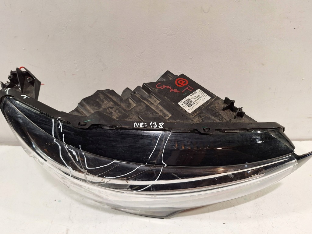 Лампа перед правая intell ilux 39162659 opel corsa f 19- Недорого