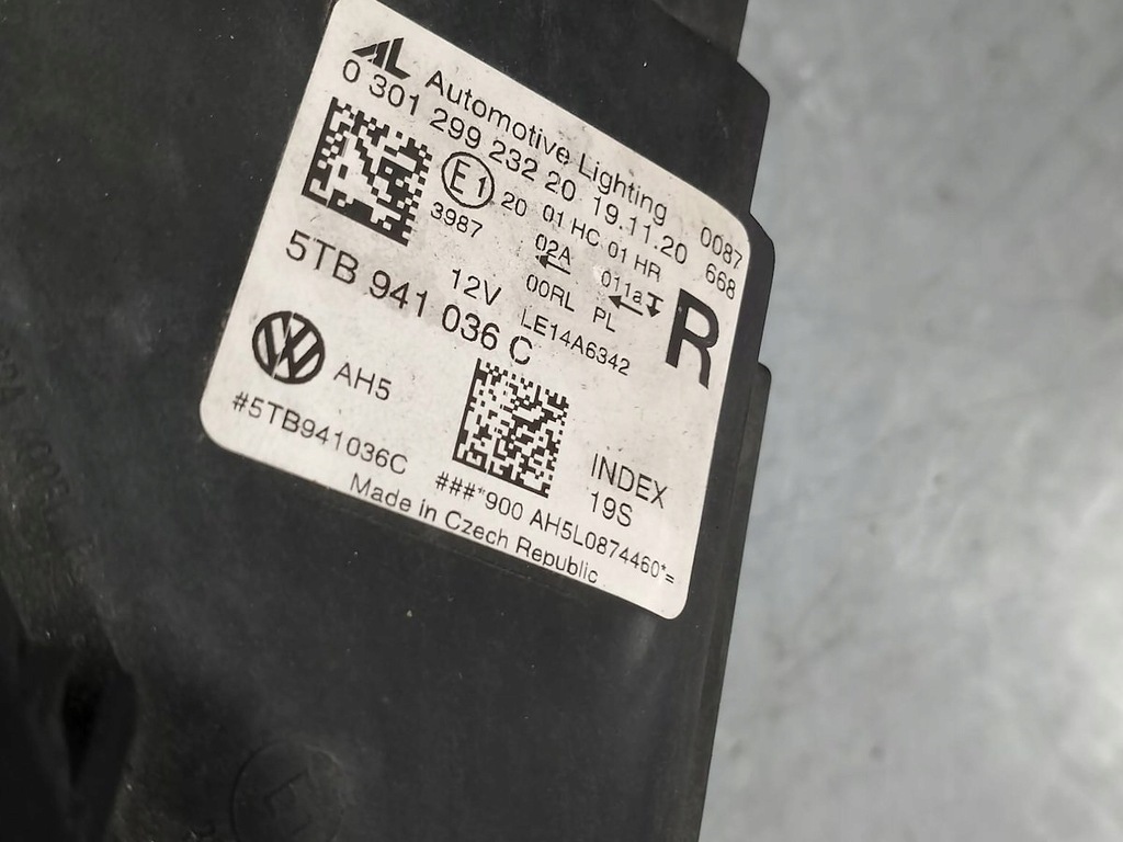 фото №7, Лампа перед права vw touran iii 5tb941036c