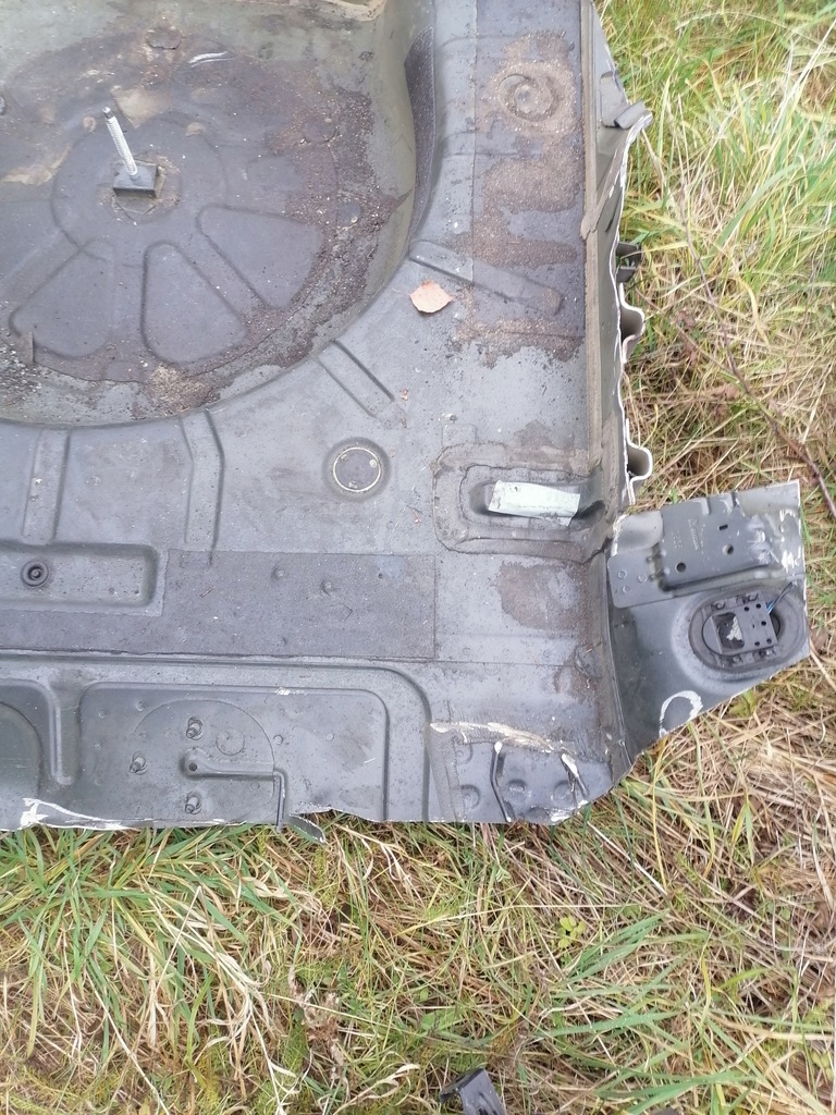 фото №11, Поддон четверть задняя opel astra j kombi z22c