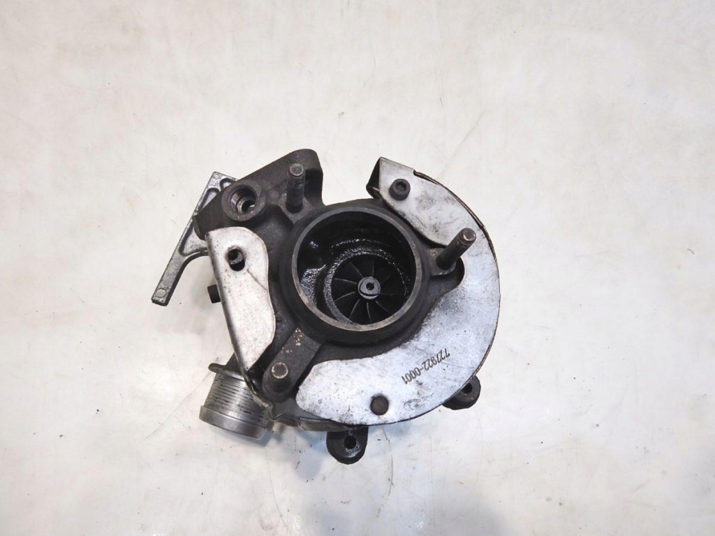 Турбонагнітач турбіна audi a8 d3 4.0 v8 tdi 057145721j gt1749v Зі Шроту