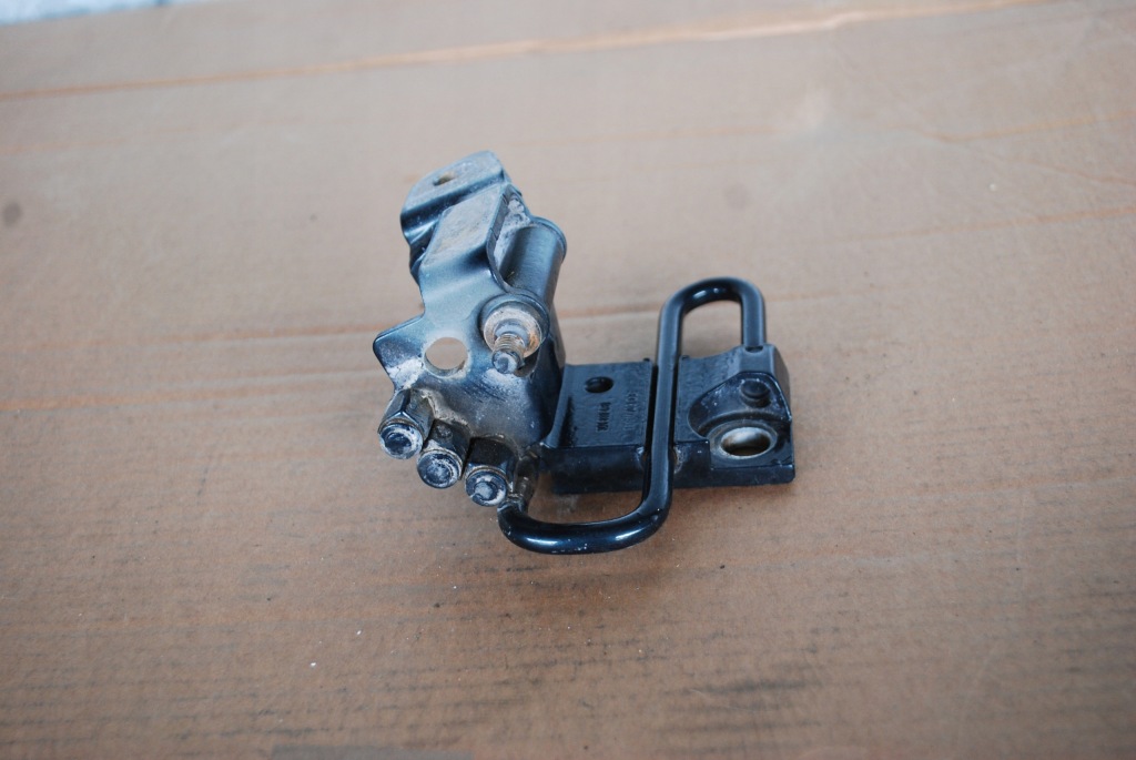 фото №1, Петля двері лівий задня нижній vw phaeton 3d4833411b