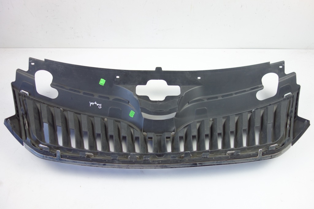 фото №3, Решітка радіатора решітка радіатора skoda rapid 12- 5ja853668