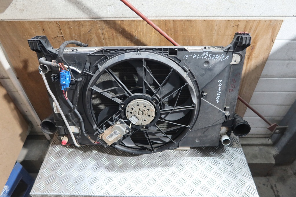 фото №1, Комплект радіатор вентилятор mercedes w169 a-klasa