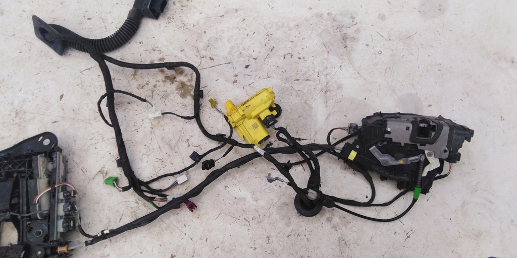 фото №7, Mercedes w223 замок дверь левый задняя a0997300001