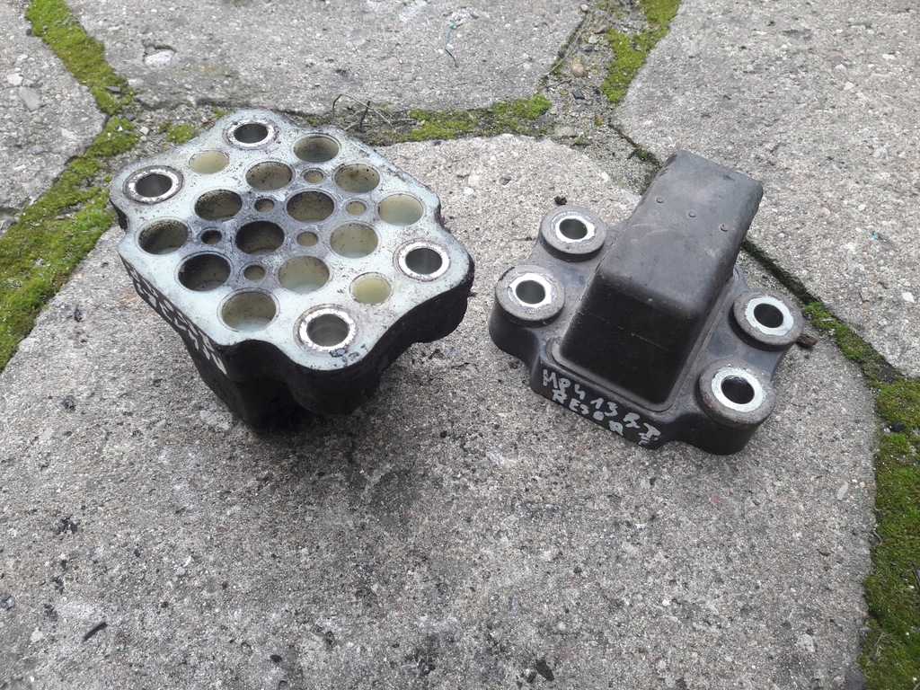 фото №1, Actros mp4 отбойник рессора рессора перед передний