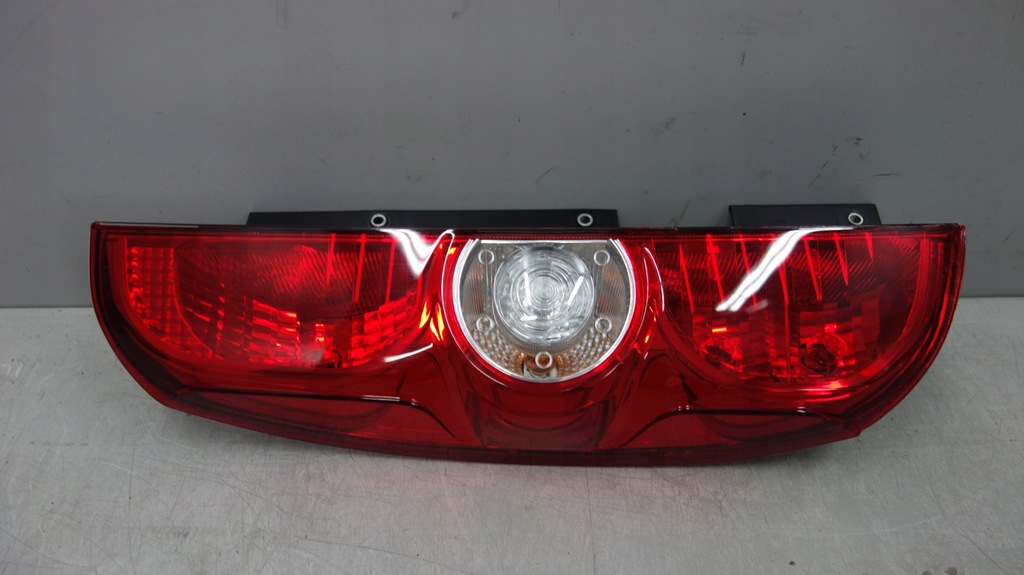 фото №1, Opel combo лампа задня ліва