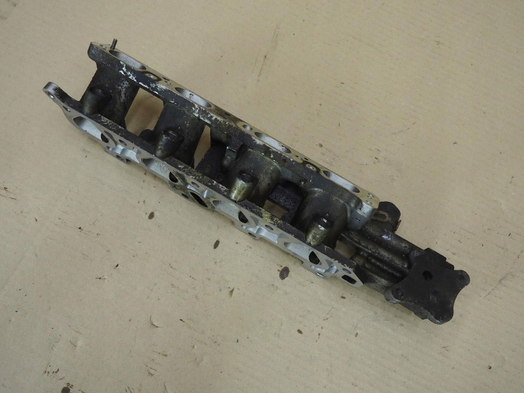 Основание форсунок 55563185 opel 1.6 cng бензин в Украине