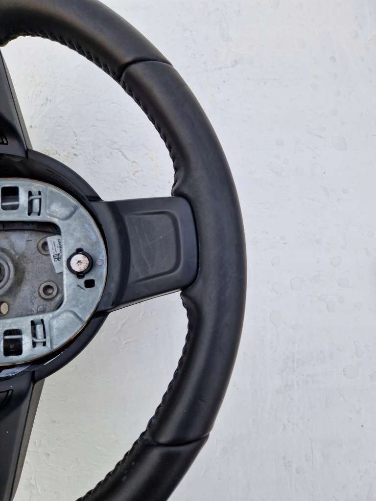 Повітропровід шкіряний шкіра jaguar e-pace в Україні