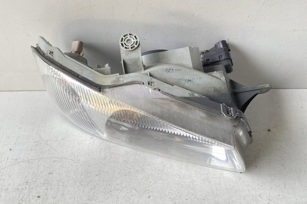 фото №11, Лампа права передня hyundai accent ii lc 92102250 1.3l бензиновий 55kw