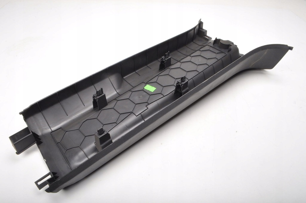 фото №7, Ford tourneo connect mk3 защита стойка правая 2k7867292c