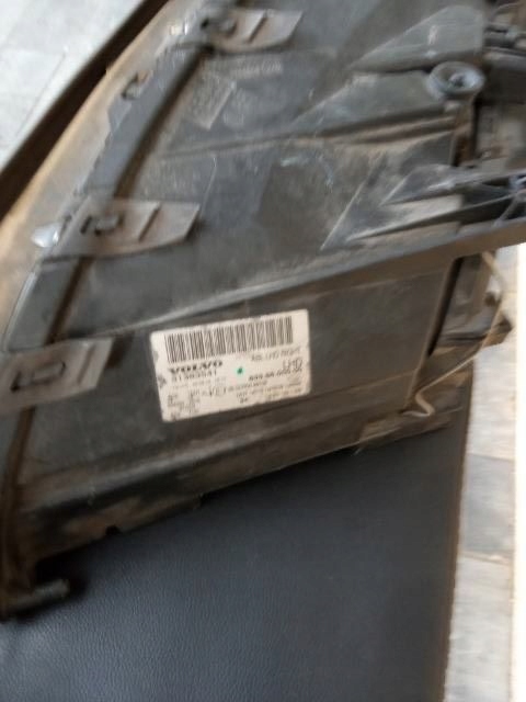 фото №6, Volvo xc70 xc 70 бампер лампи радіатор балка бампера