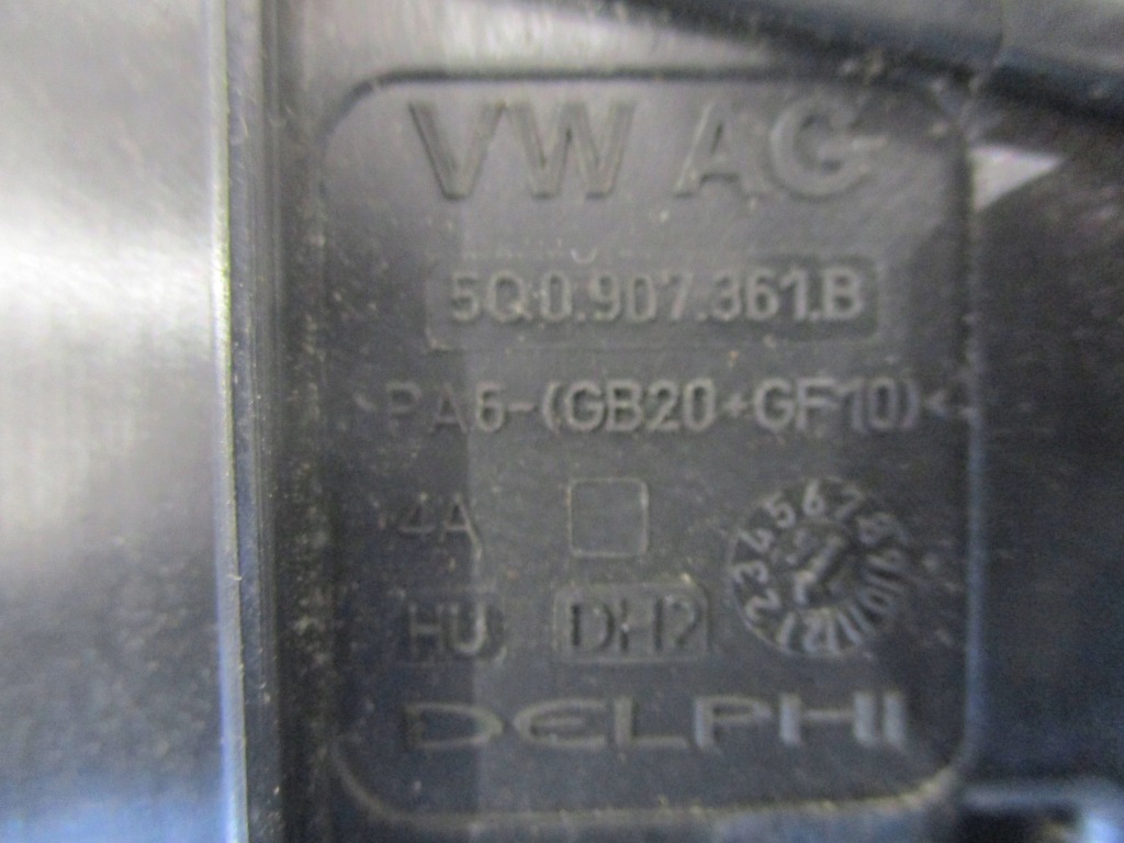 Коробка предохранителей корпус skoda octavia iii 5q0907361b 5q0937125b Цена