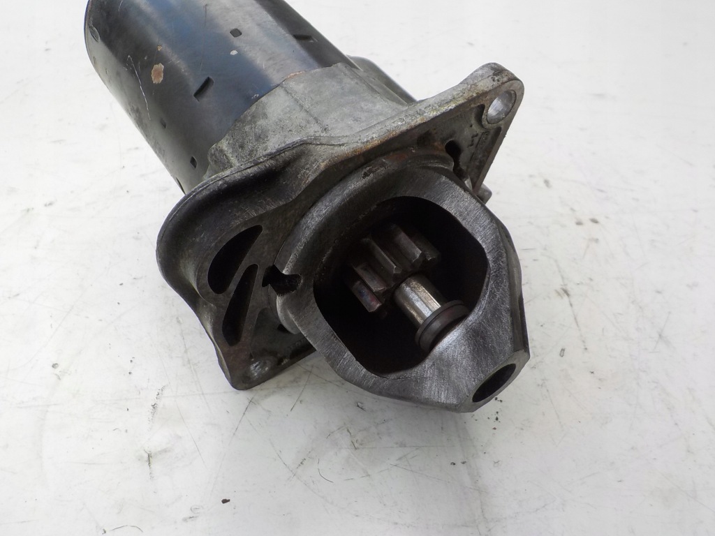 Opel corsa astra j 1.2 1.4 16v стартер 0001107522 55578921 Зі Шроту