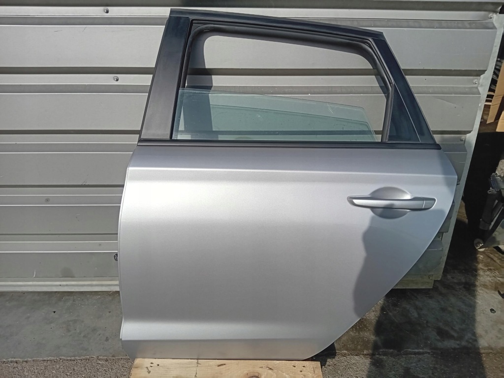 фото №1, Дверь левая задняя hb hyundai i30 iii lift r2t