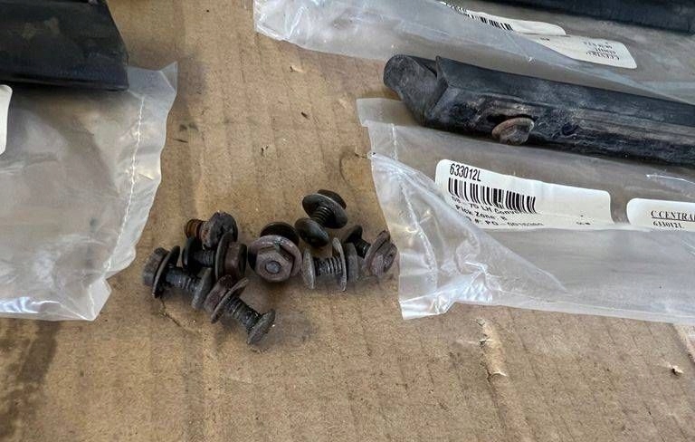 фото №6, Chevrolet corvette c3 уплотнители крыша cabrio #655