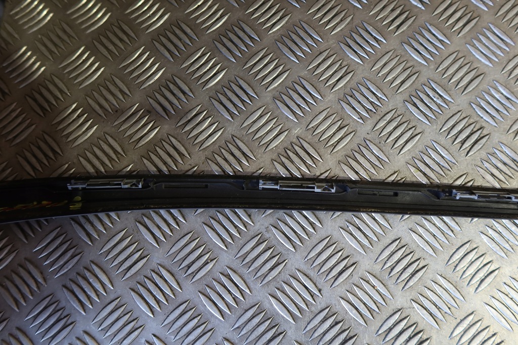 фото №7, Молдинг стекло лобовое левая peugeot 3008 9682757980