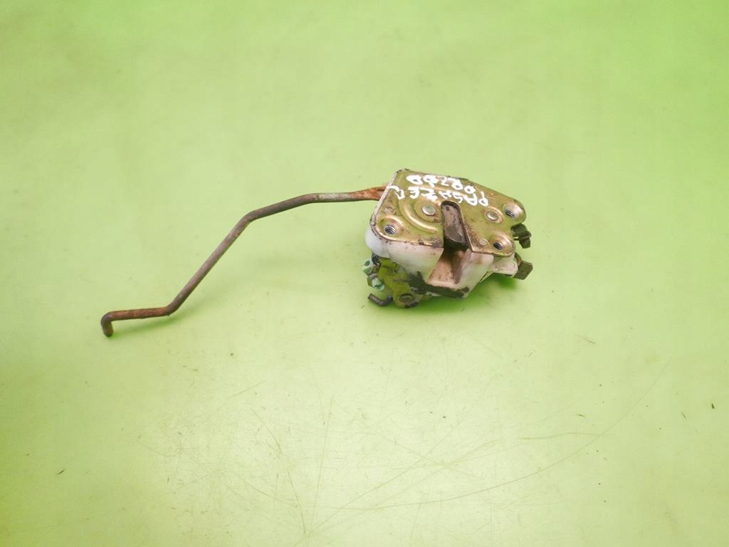 фото №8, Замок дверь правый перед mitsubishi pajero ii 5d