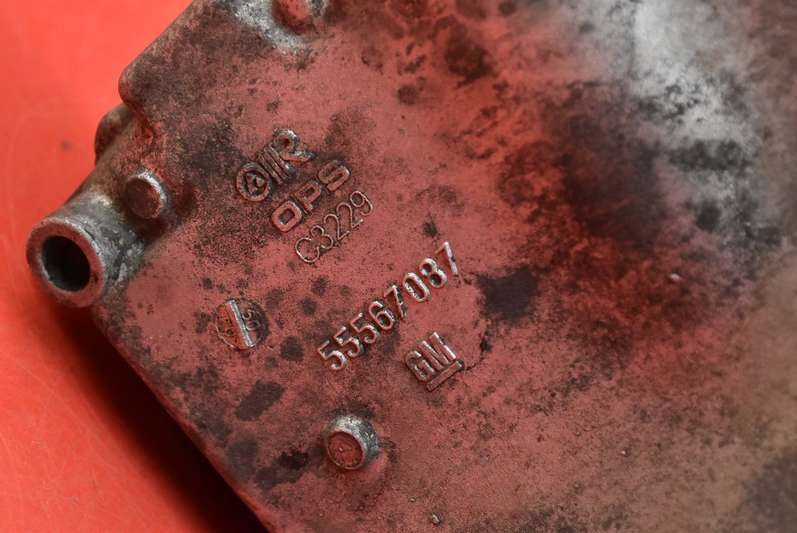 Піддон піддон масляна 55567087 opel insignia a 2.0 cdti 08-17 в Україні