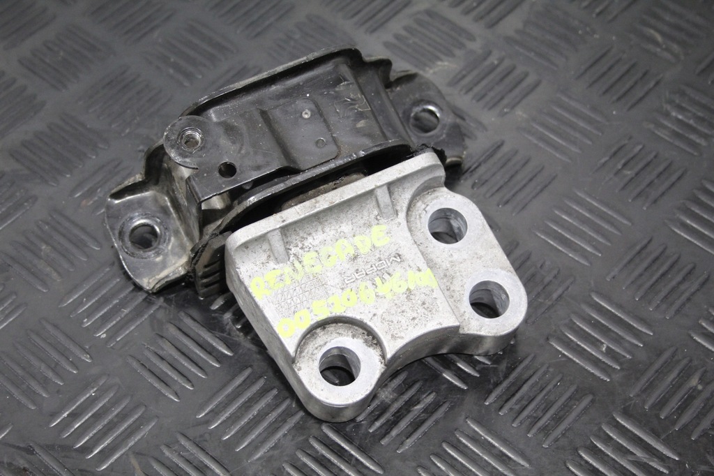 фото №1, Кронштейн подушка двигателя jeep renegade 00520646100