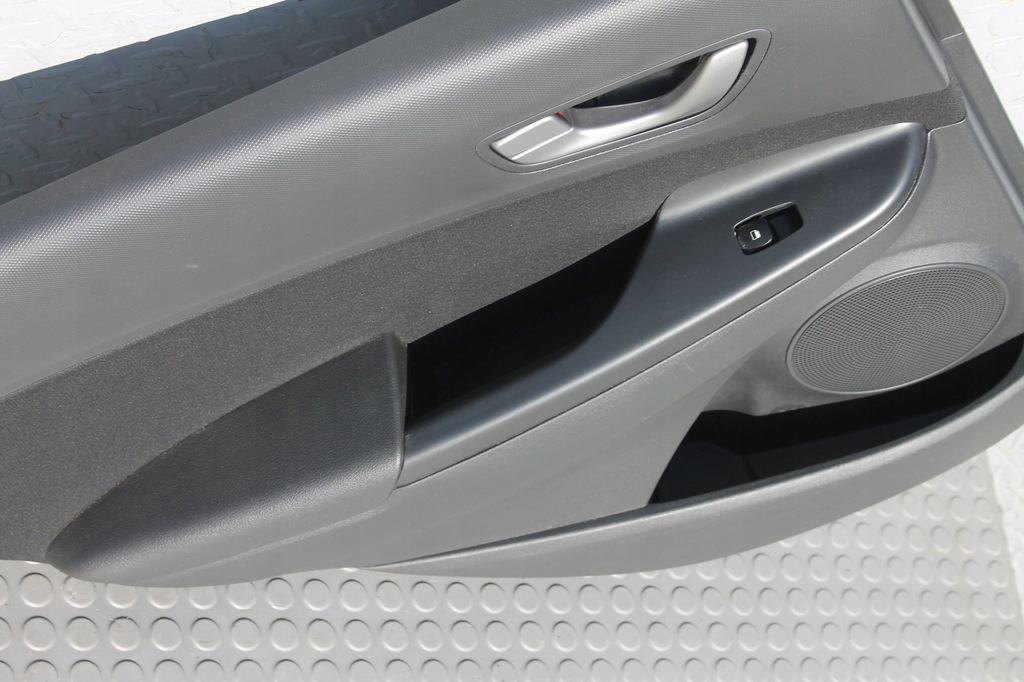 фото №13, Обшивка обшивки двері оббивка двері hyundai kona i 17-23 комплект