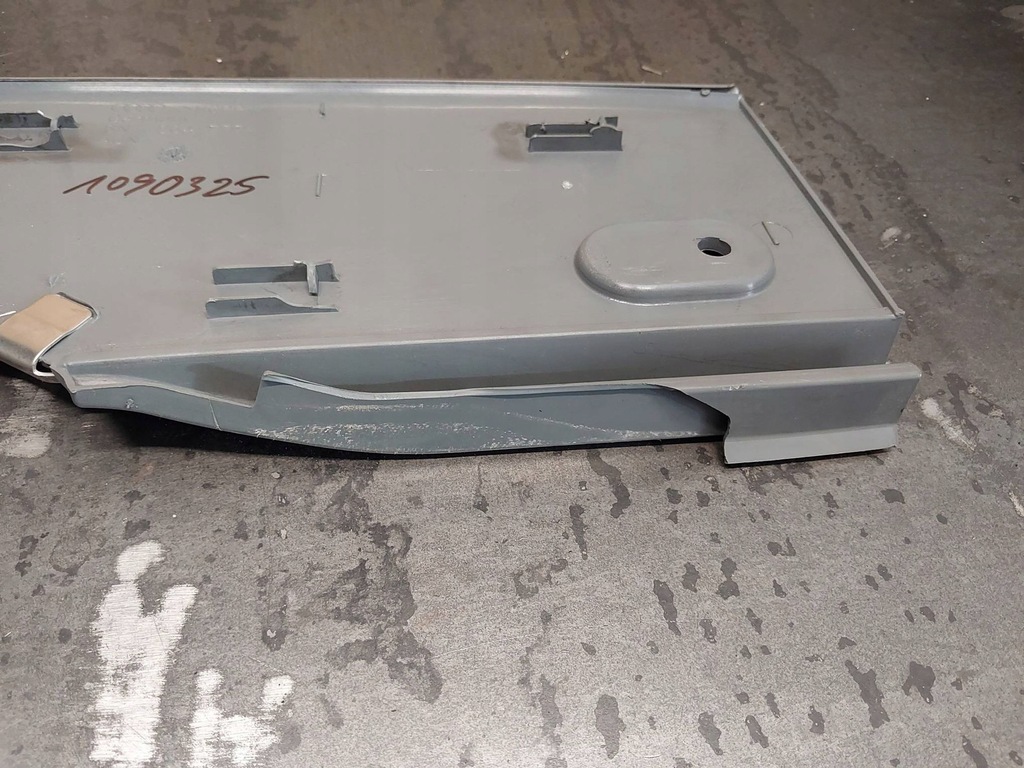 фото №5, Подножка audi tt mk1 8n1864777a