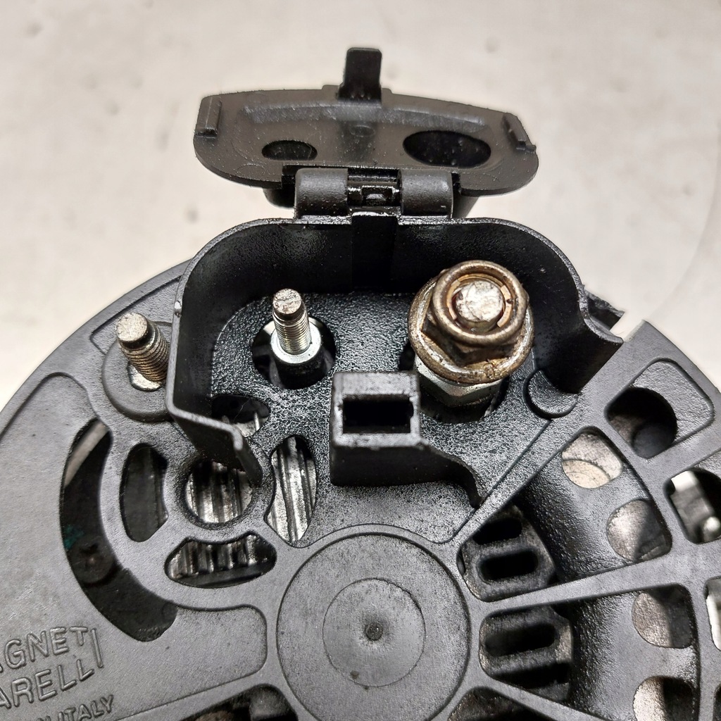 фото №13, Alfa romeo 159 1,9 генератор denso 73503235 120a