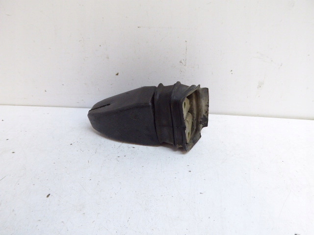 фото №1, Felicia i 6u1 94-01 ограничитель дверь задняя левый