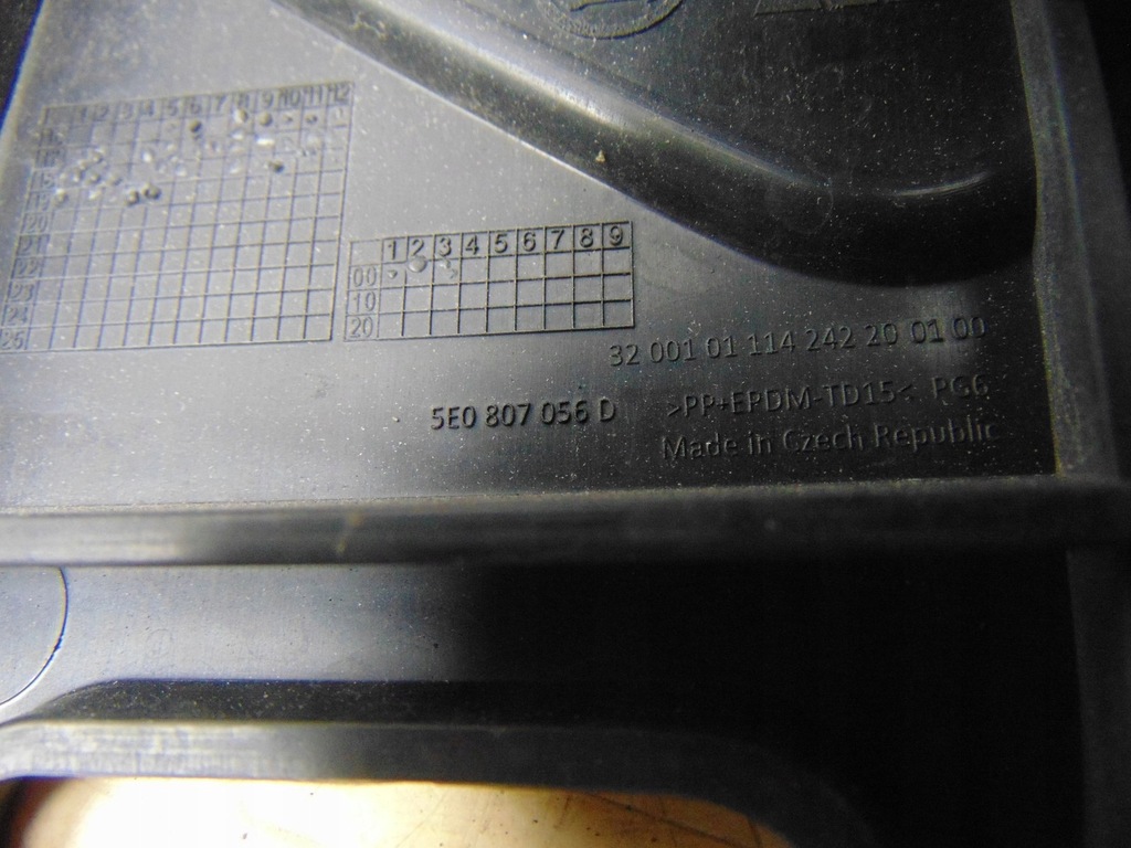 фото №10, Направляющая бампера правый перед skoda octavia iii rs