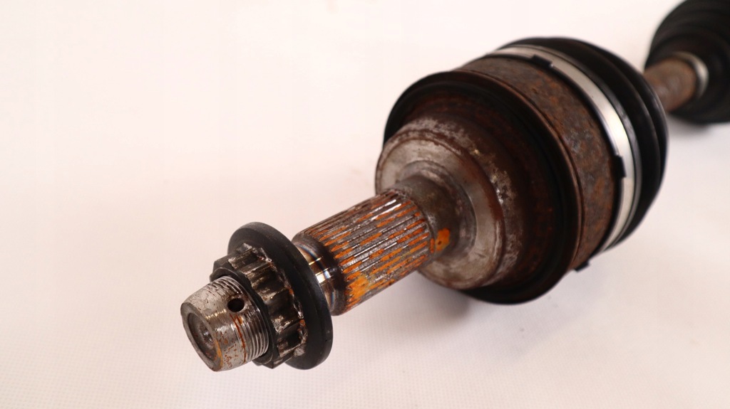 фото №5, Toyota land cruiser 200 4.5 d v8 08- приводной вал правая перед