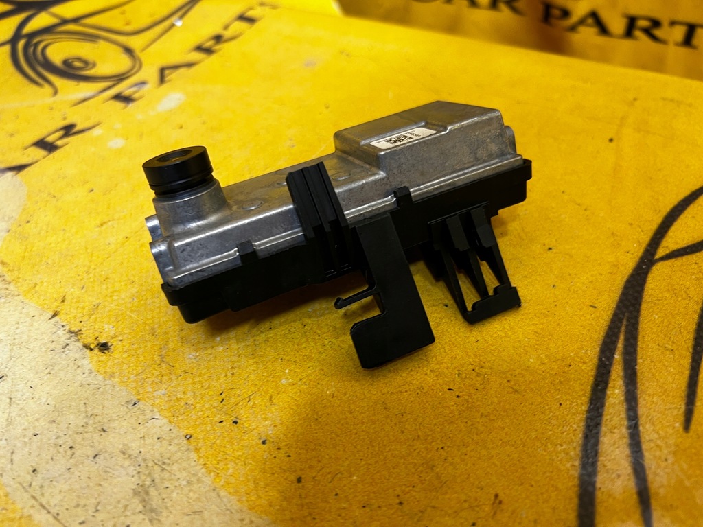 фото №2, Модуль камера асистент поперечина renault megane iv hb