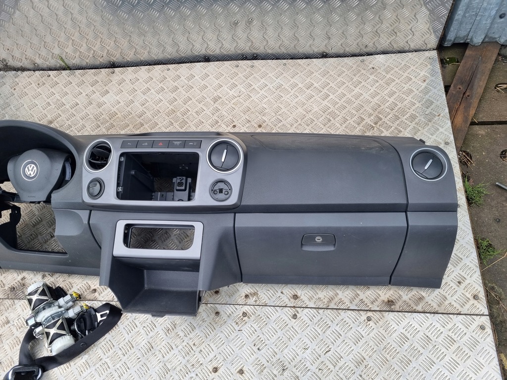 фото №6, Vw amarok консоль приборная панель подушка безопасности ремни оригинал