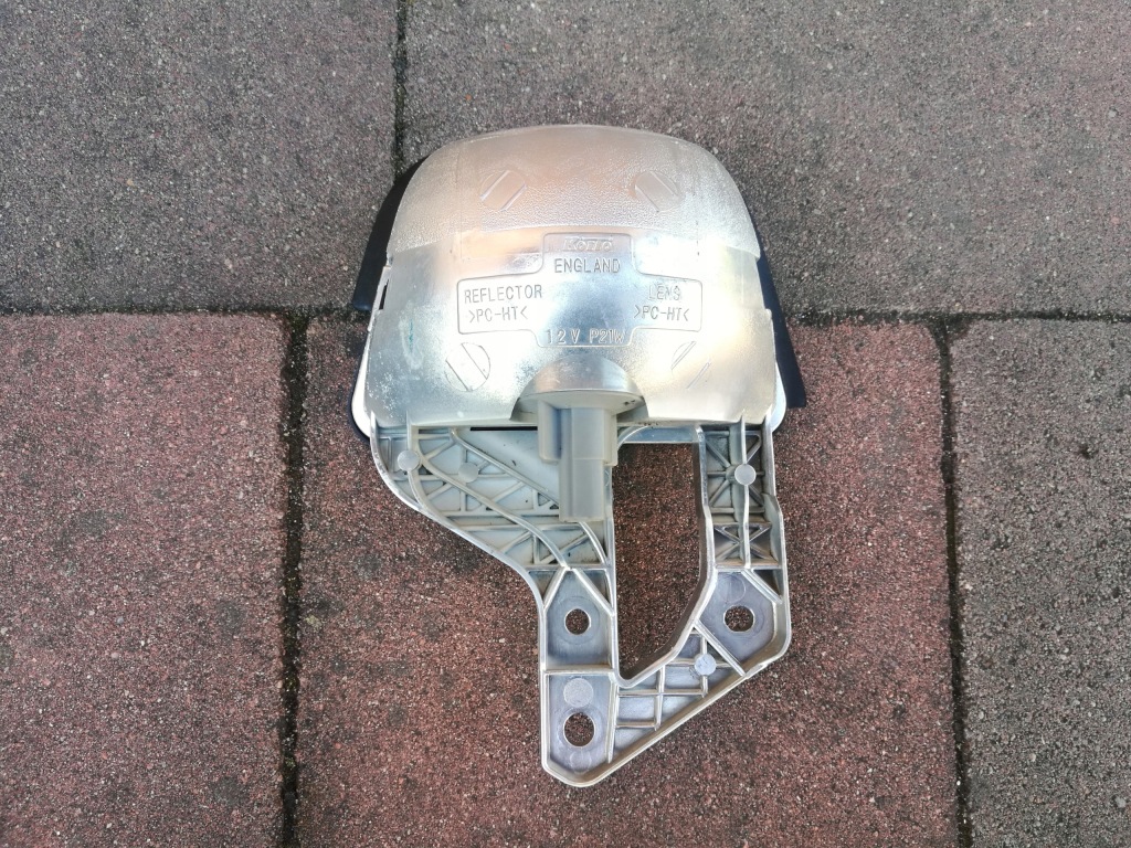 фото №2, Світло стоп стоп-сигнал ---toyota avensis ii t25 hb