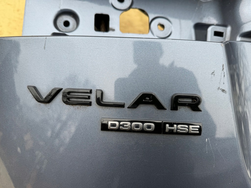 фото №8, Land rover velar l560 17r- крышка багажника крышка багажника задняя задняя j8a2-40010