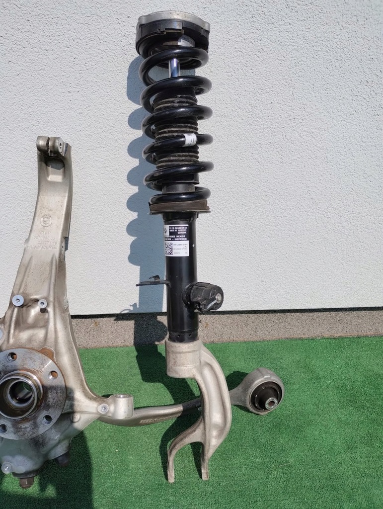 фото №12, Поворотный кулак рычаг ступица правый перед bmw xm g09 8837290 8845566 8091172