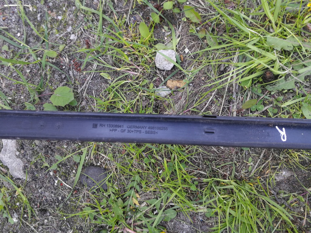 фото №4, Молдинг стекло правая opel astra j gtc 2.0d