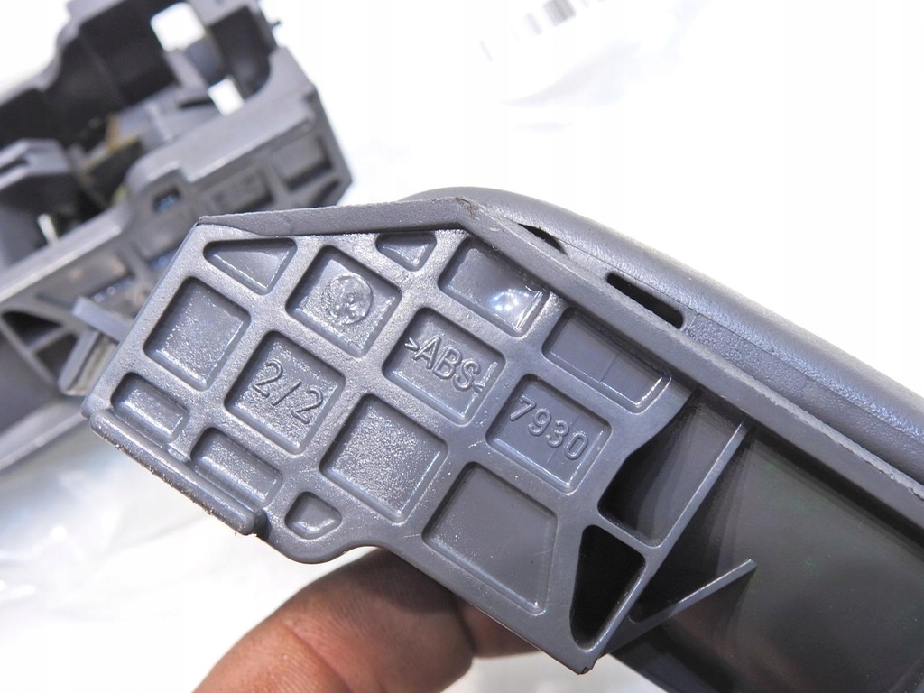 фото №7, Ручка ручка дверь левая toyota aygo i