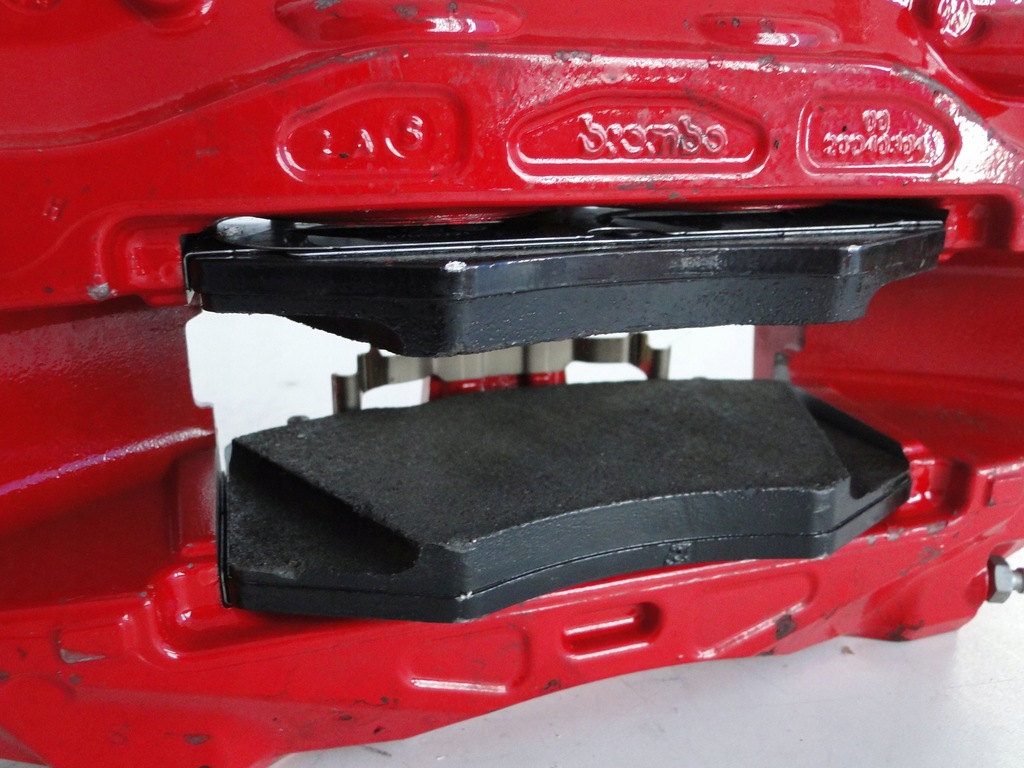 фото №12, Mercedes суппорт тормозной передний перед brembo gla 247 h247 35 amg комплект